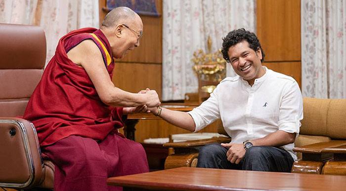 2018年5月3日星期四，板球大師薩辛．坦都卡前往達蘭薩拉拜會達賴喇嘛尊者。（照片：OHHDL）