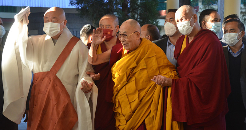 2022年11月25日，達賴喇嘛尊者在印度達蘭薩拉大乘法苑。（照片：TPI）